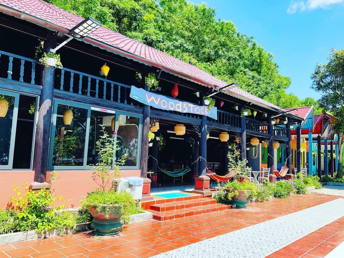 Woodstock Beach Camp Xuan Dam Luaran gambar
